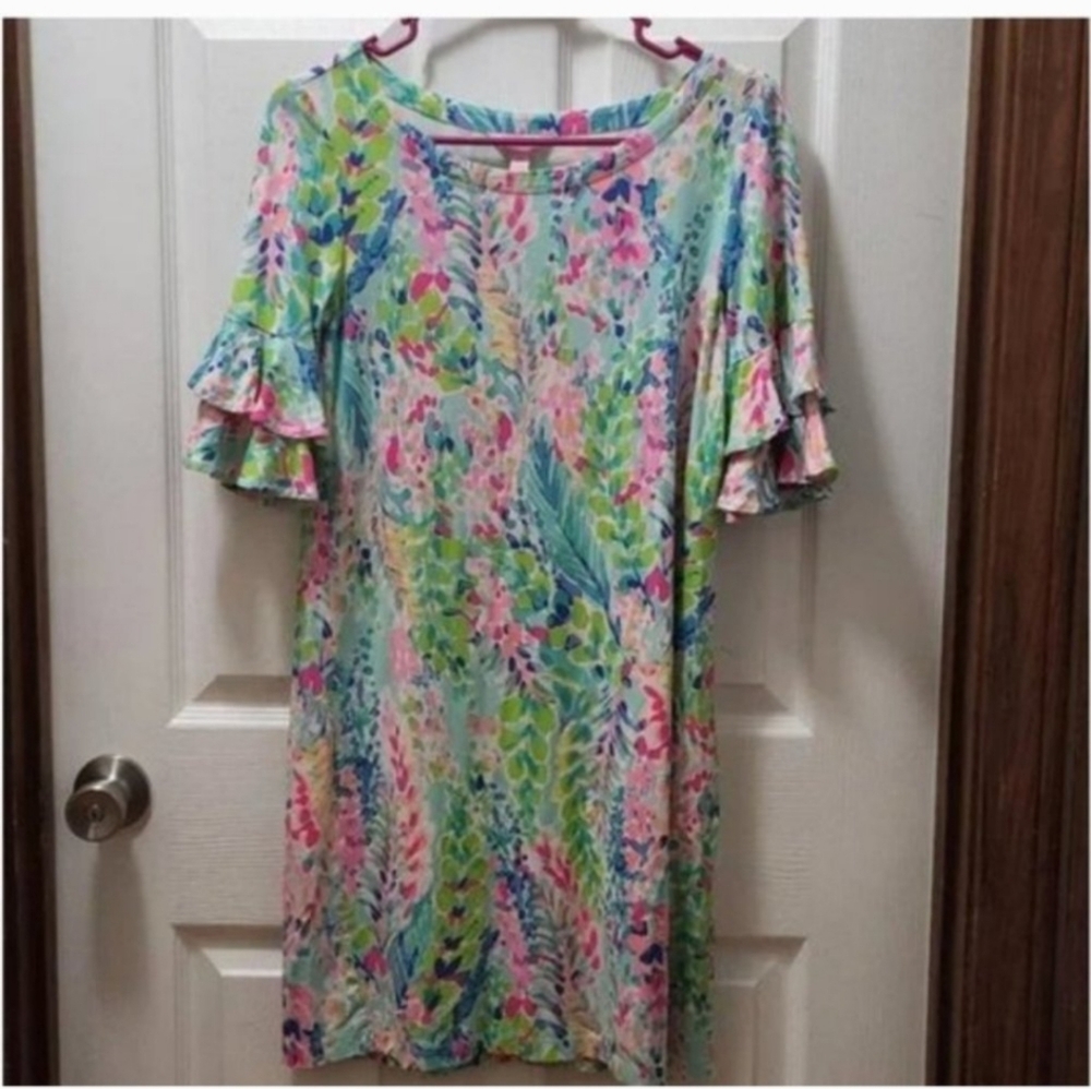Lilly Pulitzer dress with ruffle sleeves Sz XS . EUC Coastal
